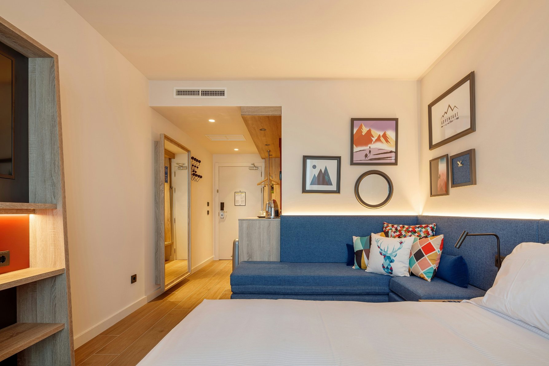 Hampton by Hilton Alcobendas Madrid Room Type - QUEEN ACCESSIBLE ROOM
