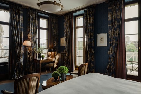 River Junior Suite Balcony
