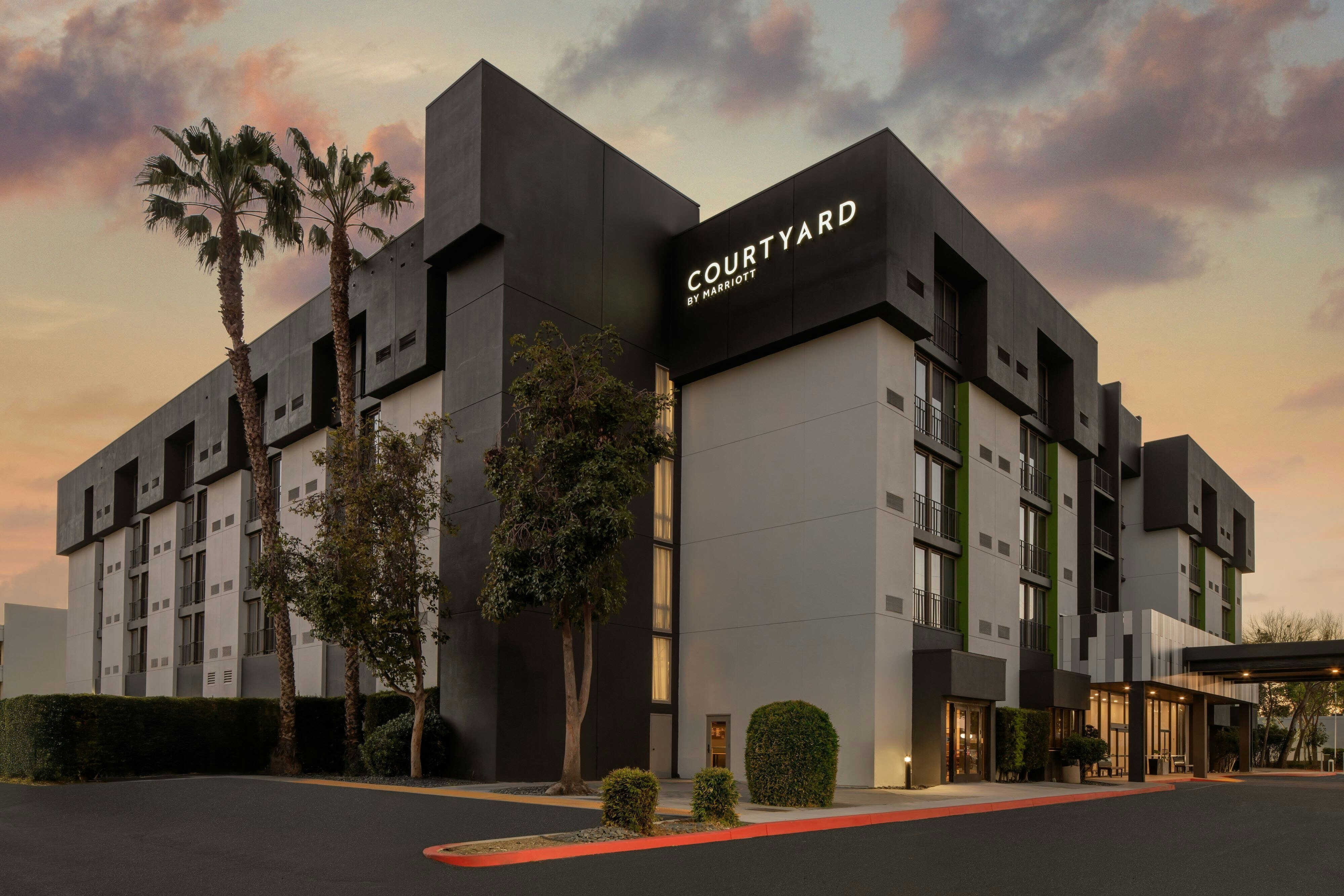 Courtyard San Jose Airport