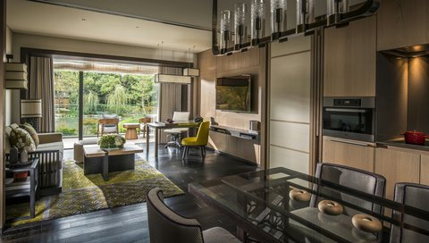 ONE BEDROOM HOTEL RESIDENCE GARDEN VIEW