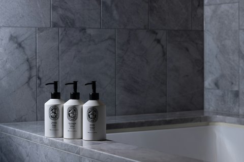 BATH AMENITIES