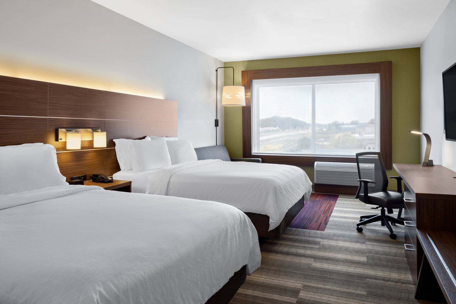 Holiday Inn Express & Suites MADISON WEST - MIDDLETON Room Type - 2 Queen Suite Communications Accessible Sofa Bed Holiday Inn Express & Suites MADISON WEST - MIDDLETON Room Type - 2 Queen Suite Communications Accessible Sofa Bed