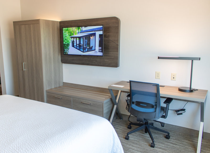 Holiday Inn Express and Suites Temple SW – Hospital Area