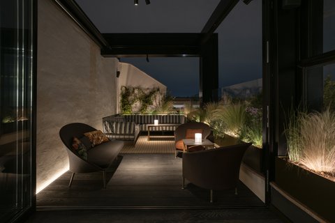 Charlie's Rooftop Bar