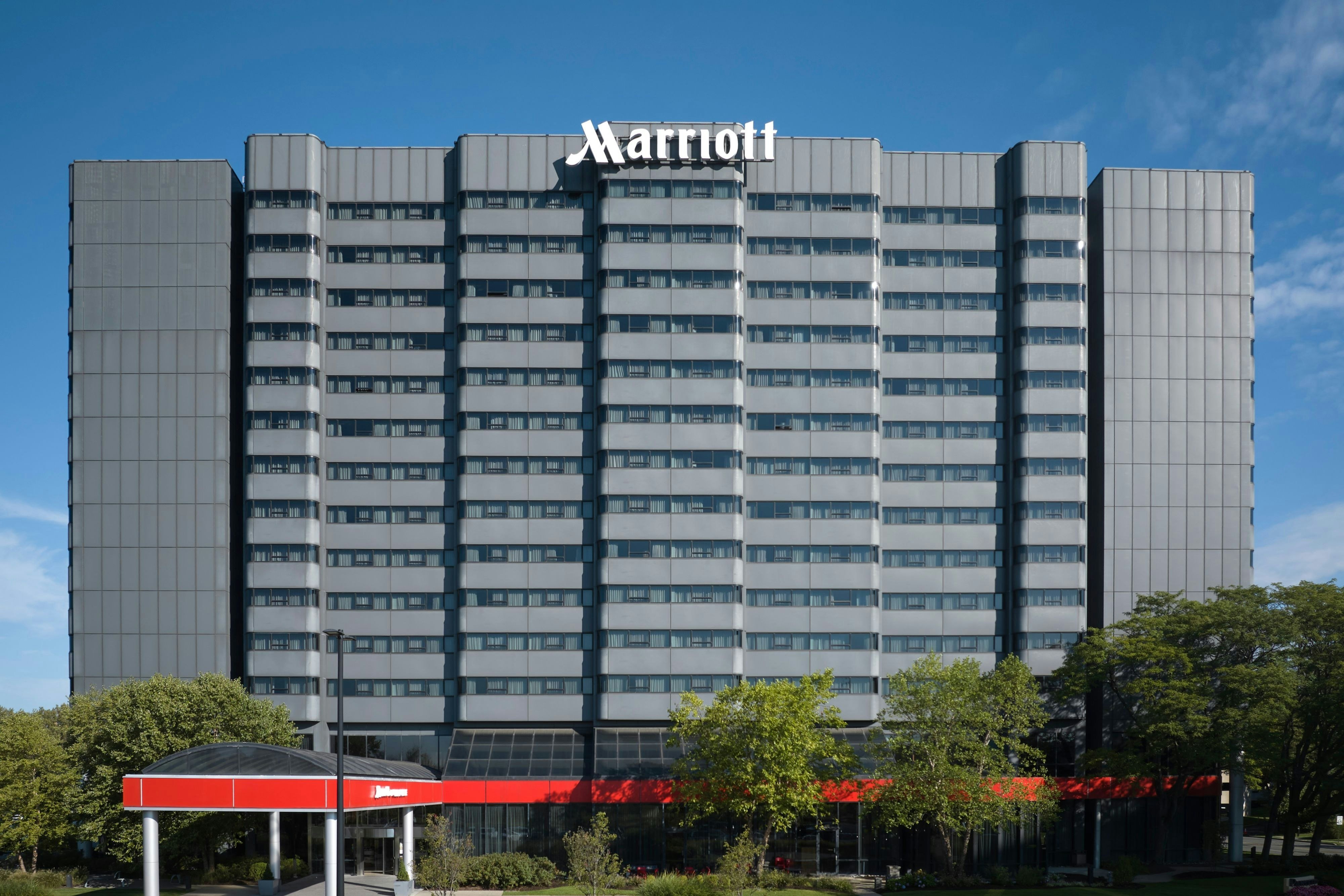 Teaneck Marriott at Glenpointe