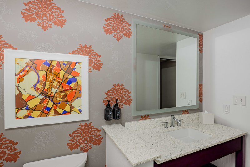 Hotel Indigo Austin Downtown – University