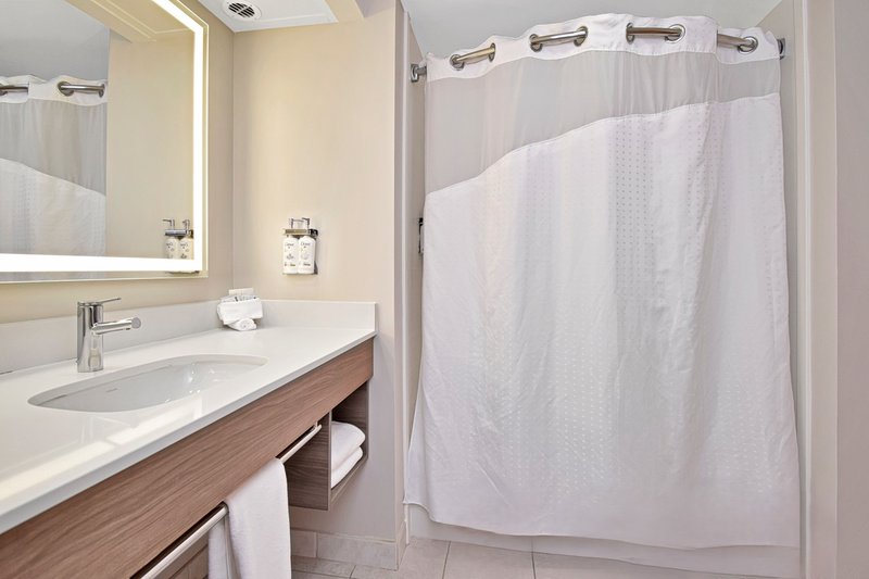HOLIDAY INN EXPRESS BOONE