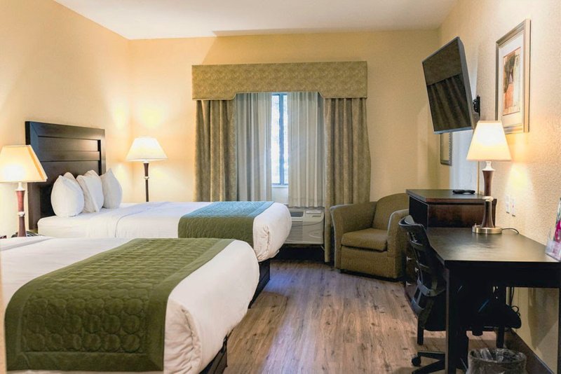 Independent (SPHC) Grander Inn & Suites
