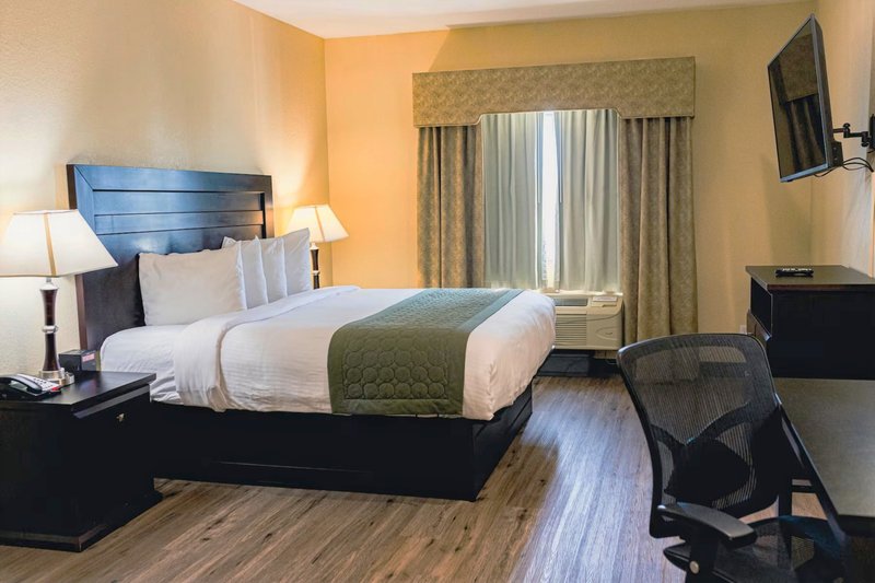 Independent (SPHC) Grander Inn & Suites