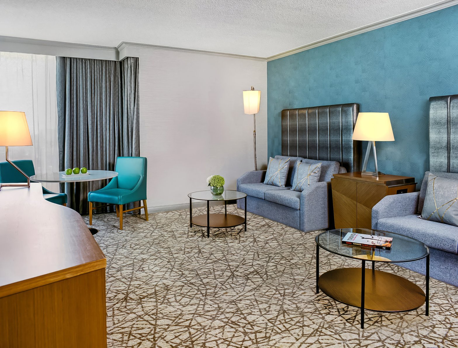 Crowne Plaza TORONTO - NORTH YORK by IHG Room Type - 1 Bedroom Suite 1 King