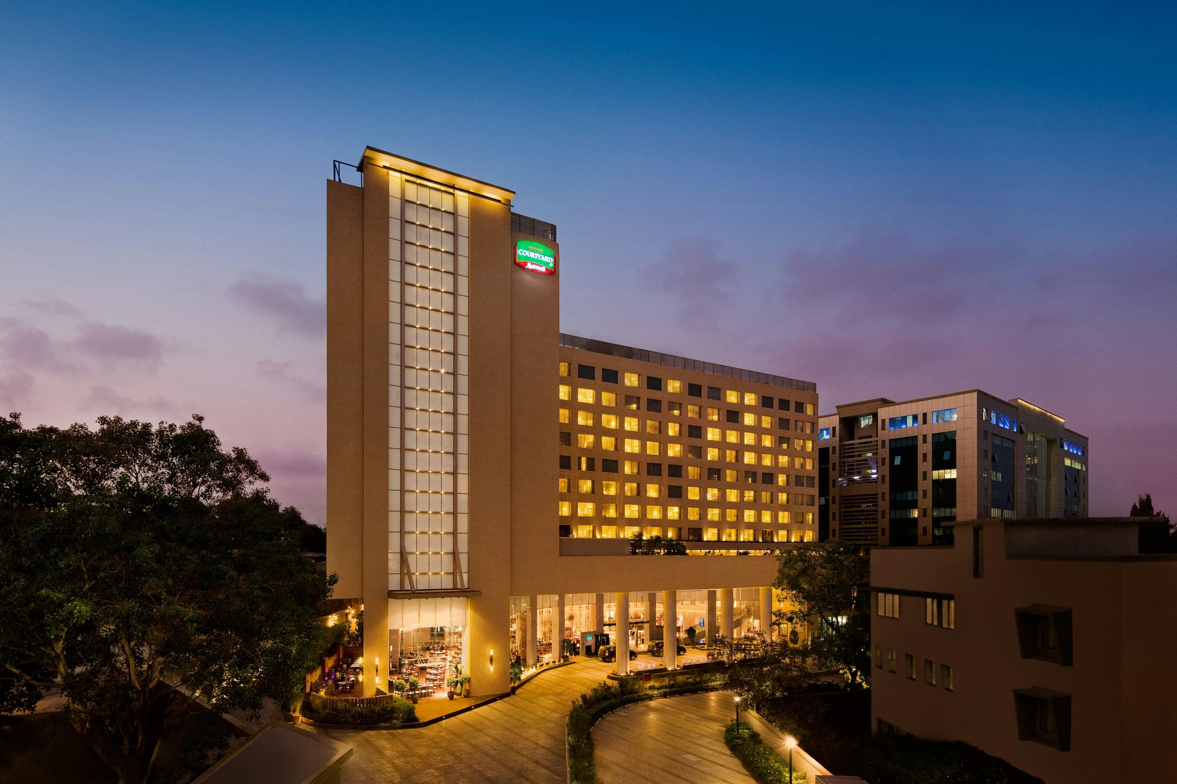 Courtyard Mumbai International Airport