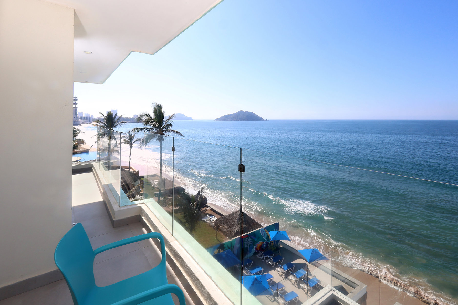 Garner Hotel MAZATLAN BEACH by IHG Room Type - 2 Queen Beds Suite Ocean Front High Floor