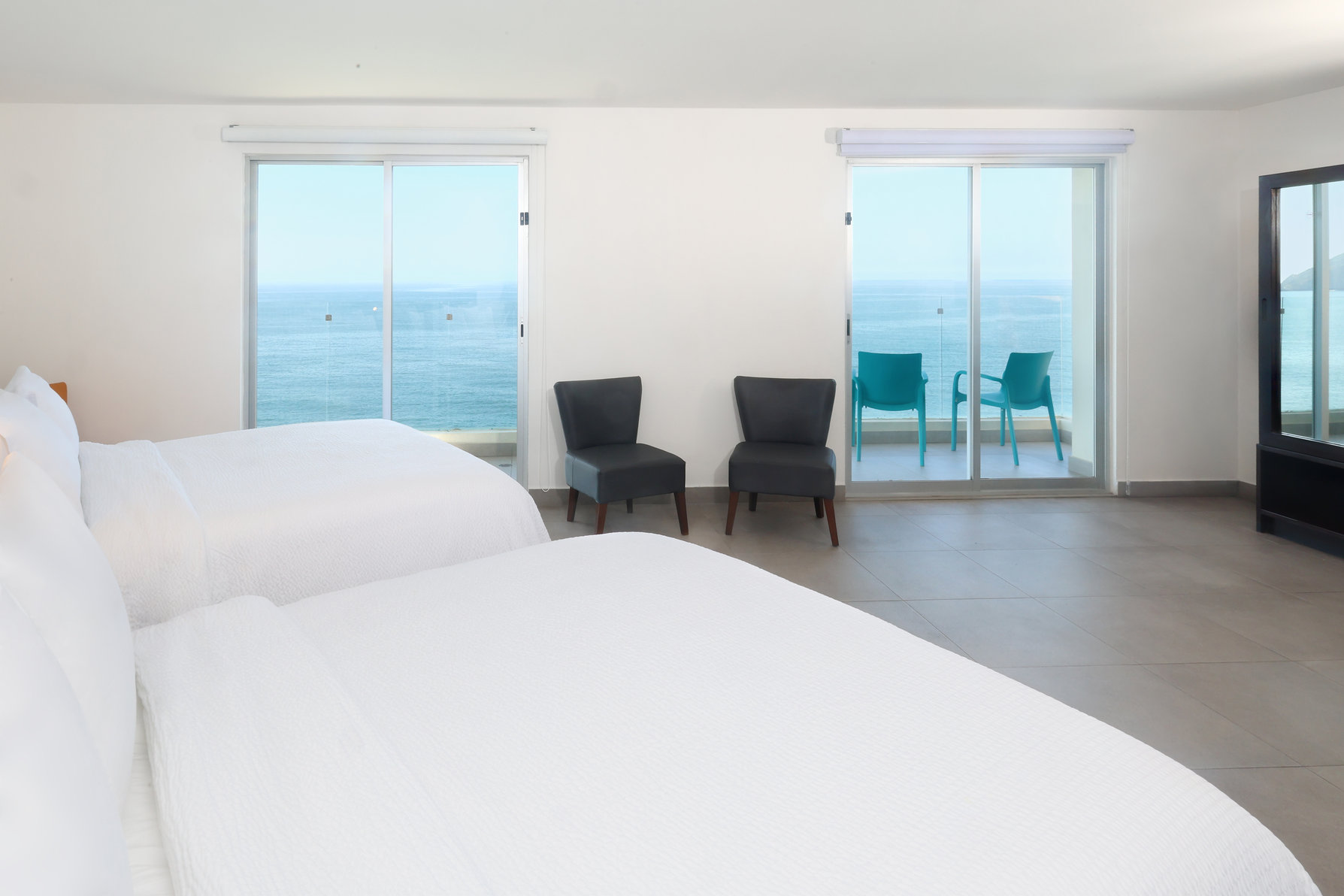 Garner Hotel MAZATLAN BEACH by IHG Room Type - 2 Queen Beds Suite Ocean Front