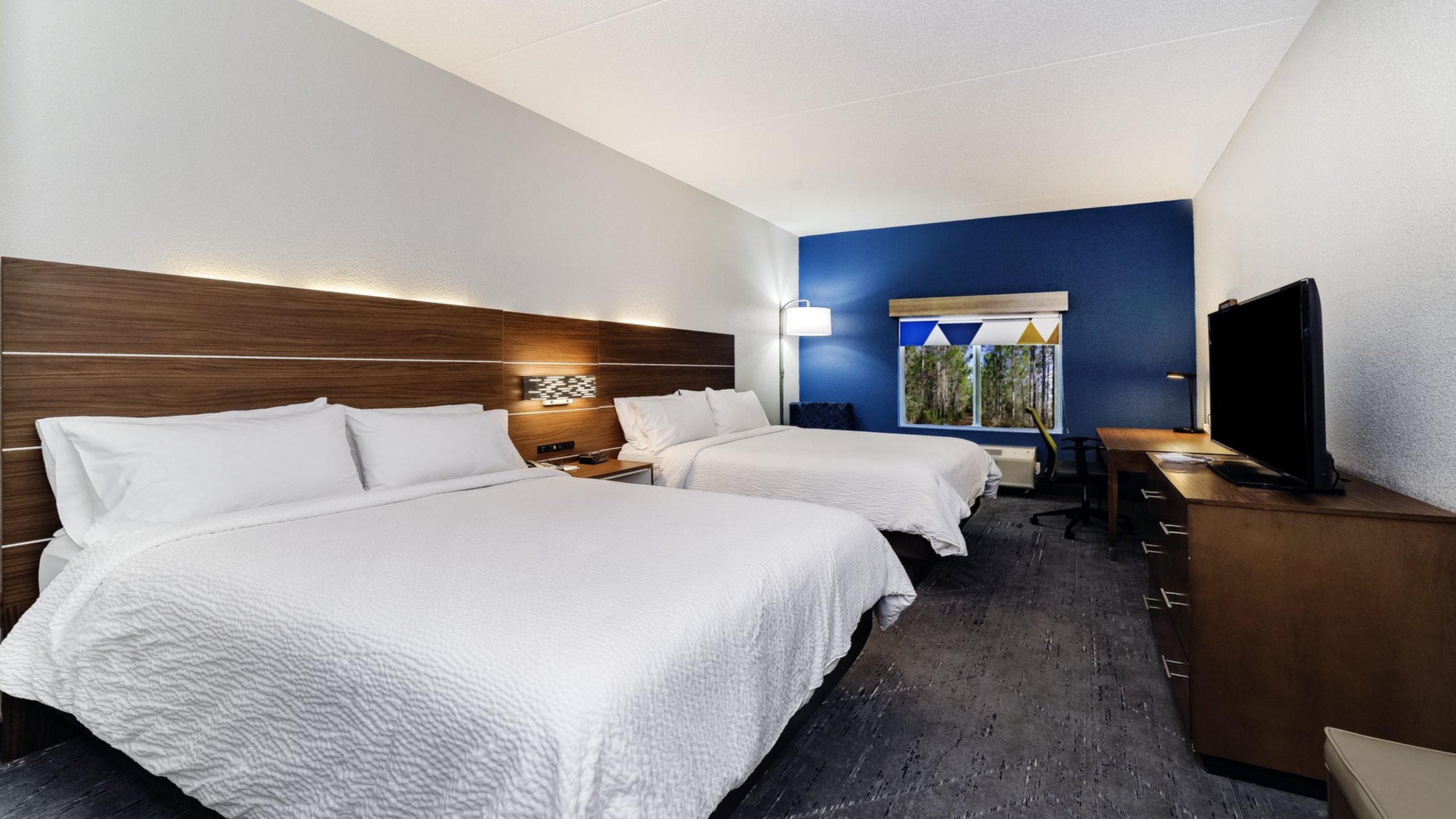 Holiday Inn Express & Suites WALTERBORO I-95 Room Type - 1 Double Bed Standard Comm Access