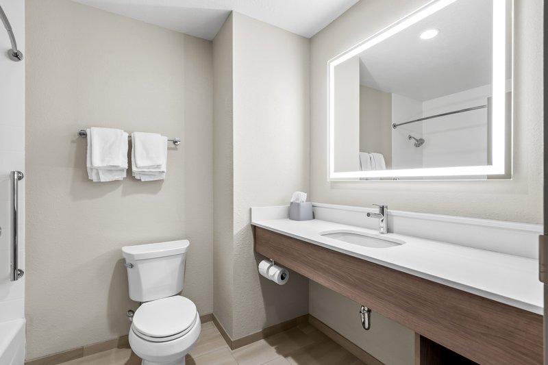 HOLIDAY INN EXP STES OGDEN