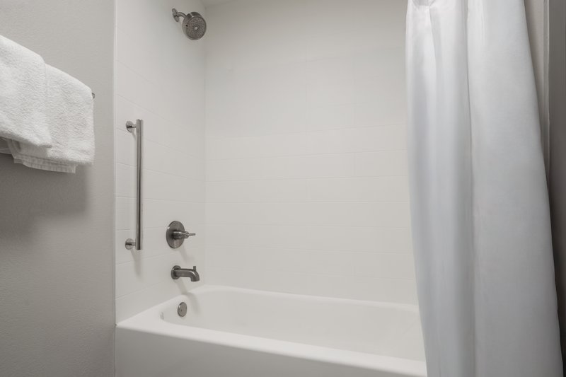 Holiday Inn Express TIFTON