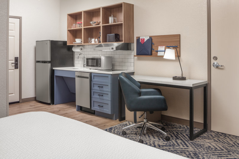 CANDLEWOOD SUITES ST ROBERT