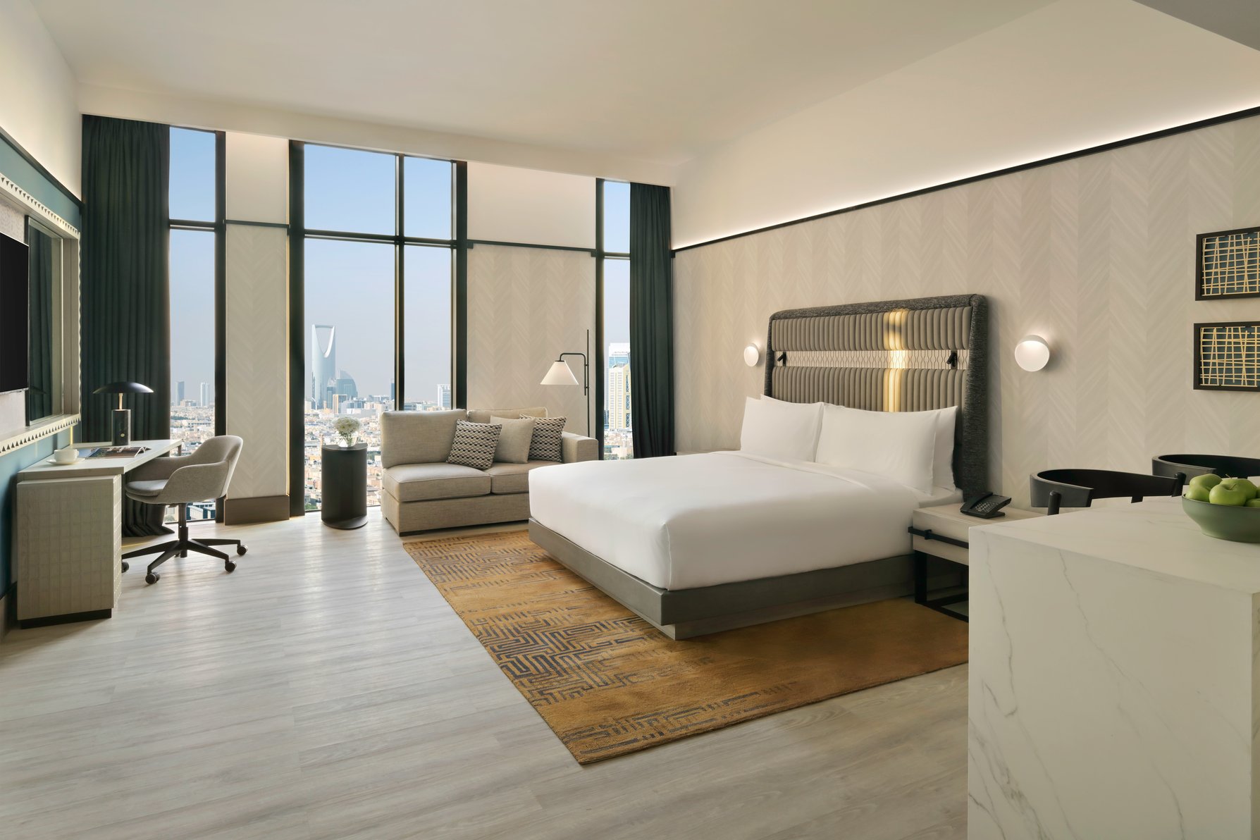 Crowne Plaza RIYADH - AL TAKHASSUSI by IHG Room Type - 1 King Junior Suite