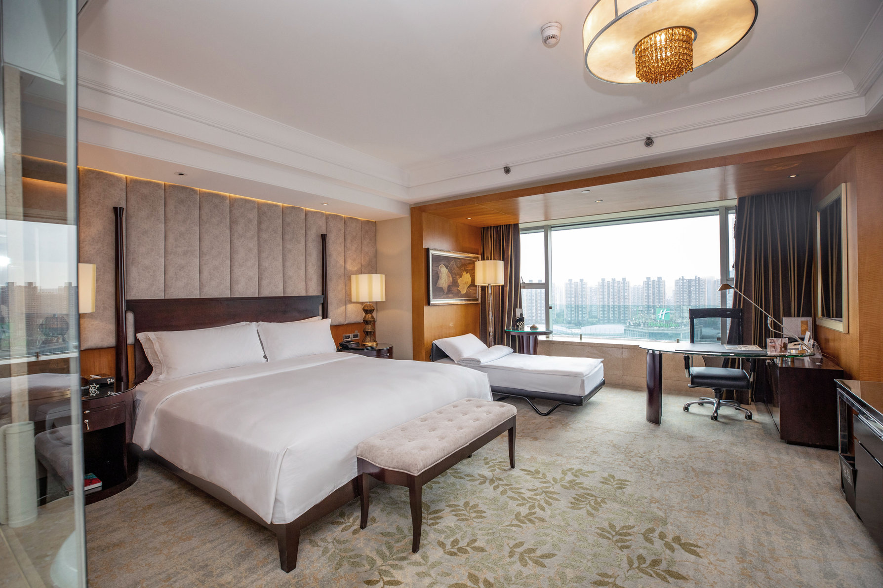 InterContinental Chengdu Century City Room Type - 1 King 1 Single Premium Room InterContinental Chengdu Century City Room Type - 1 King 1 Single Premium Room