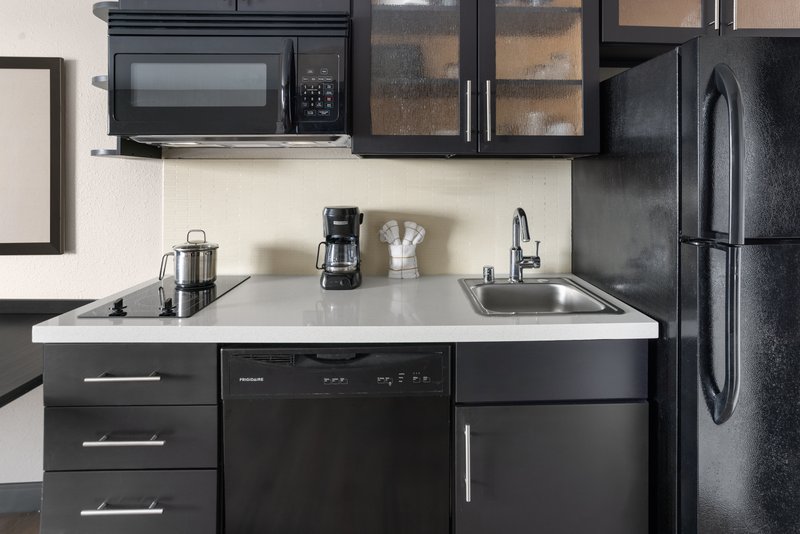 Candlewood Suites Oak Grove – Fort Campbell