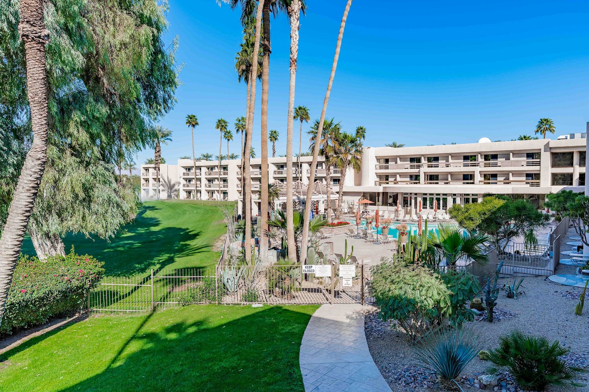 Indian Wells Resort Hotel