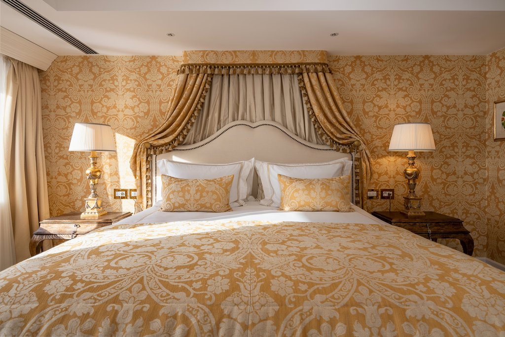 Guest photo