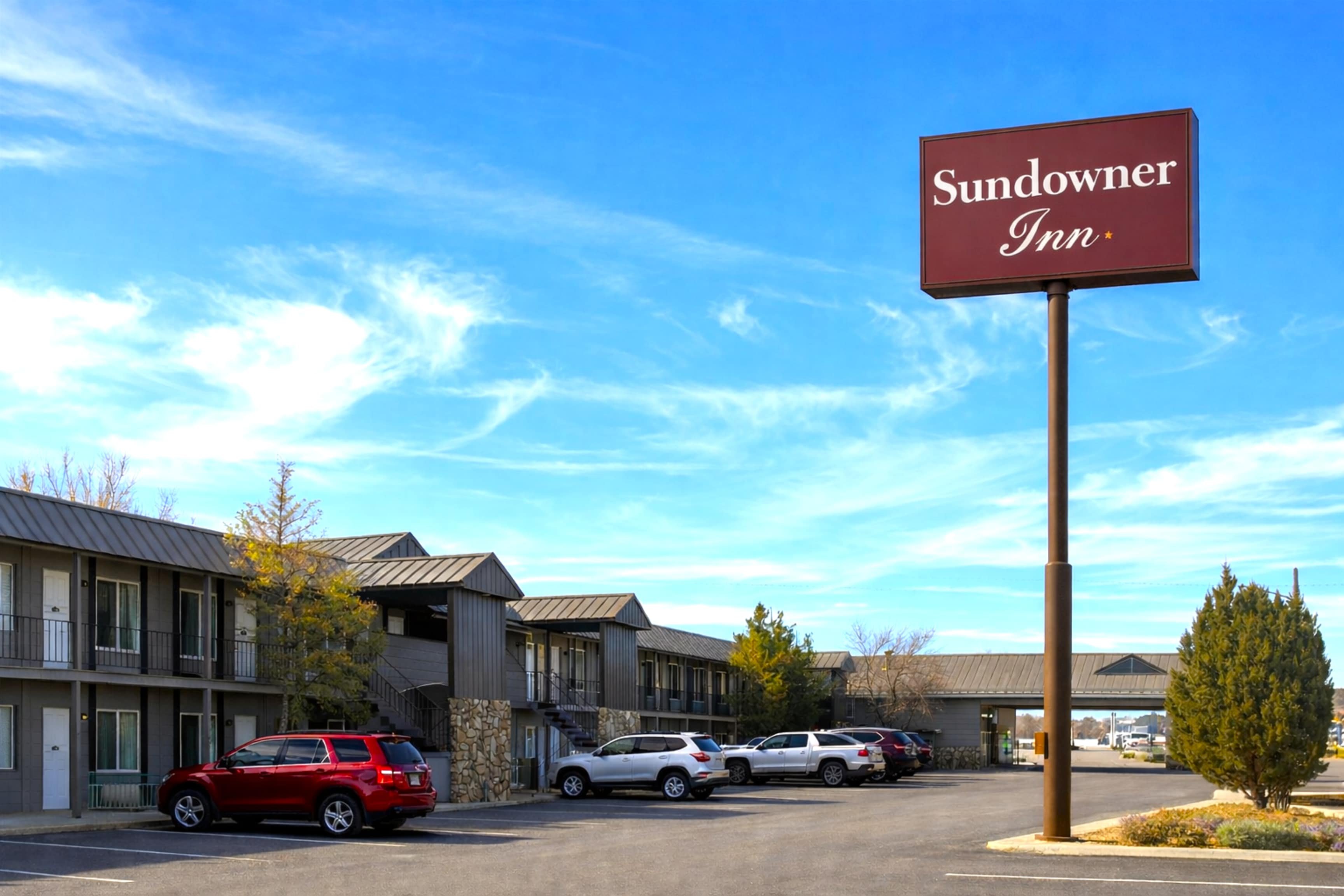 Sundowner Inn