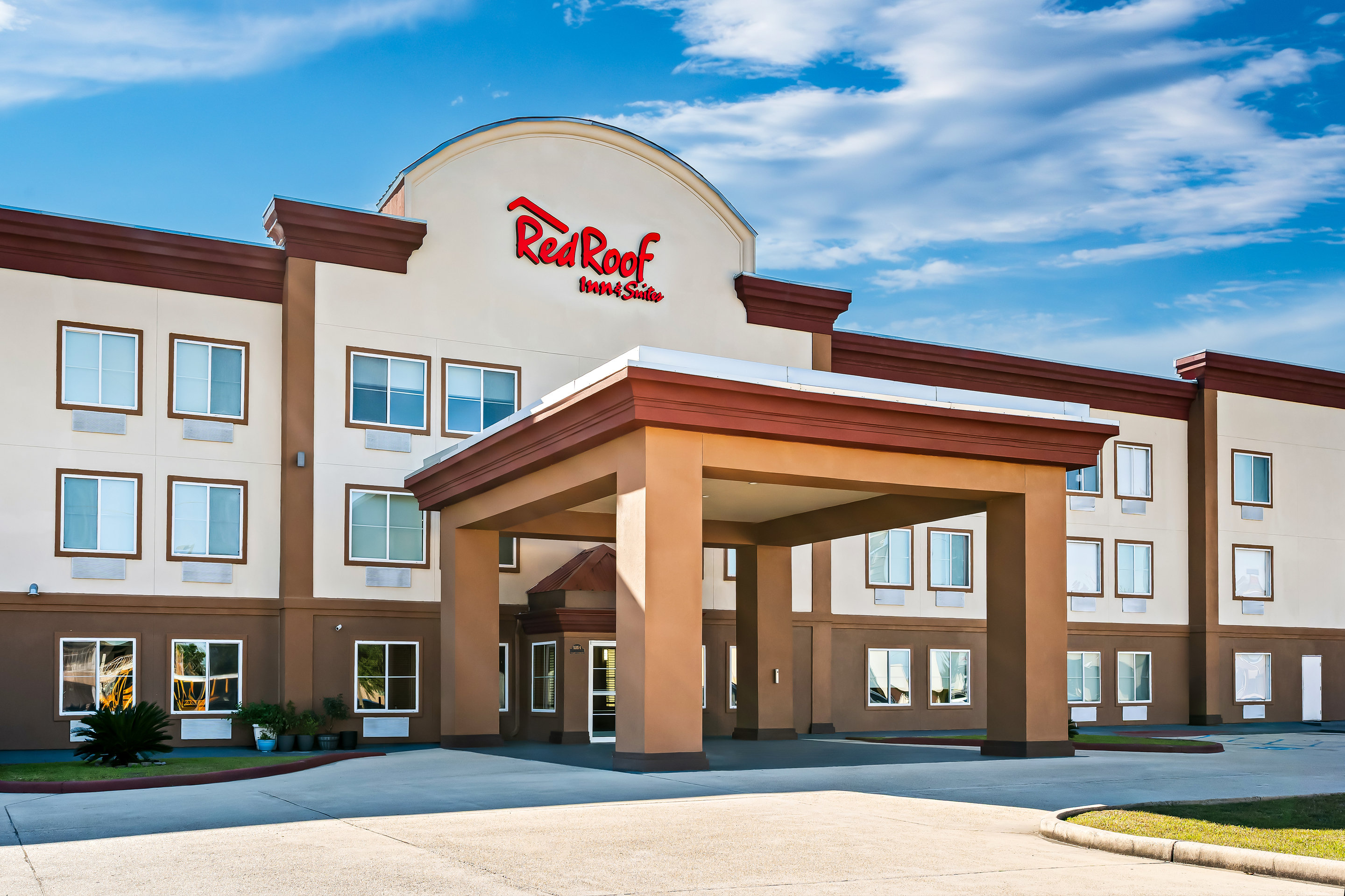 Red Roof Inn & Suites Houma