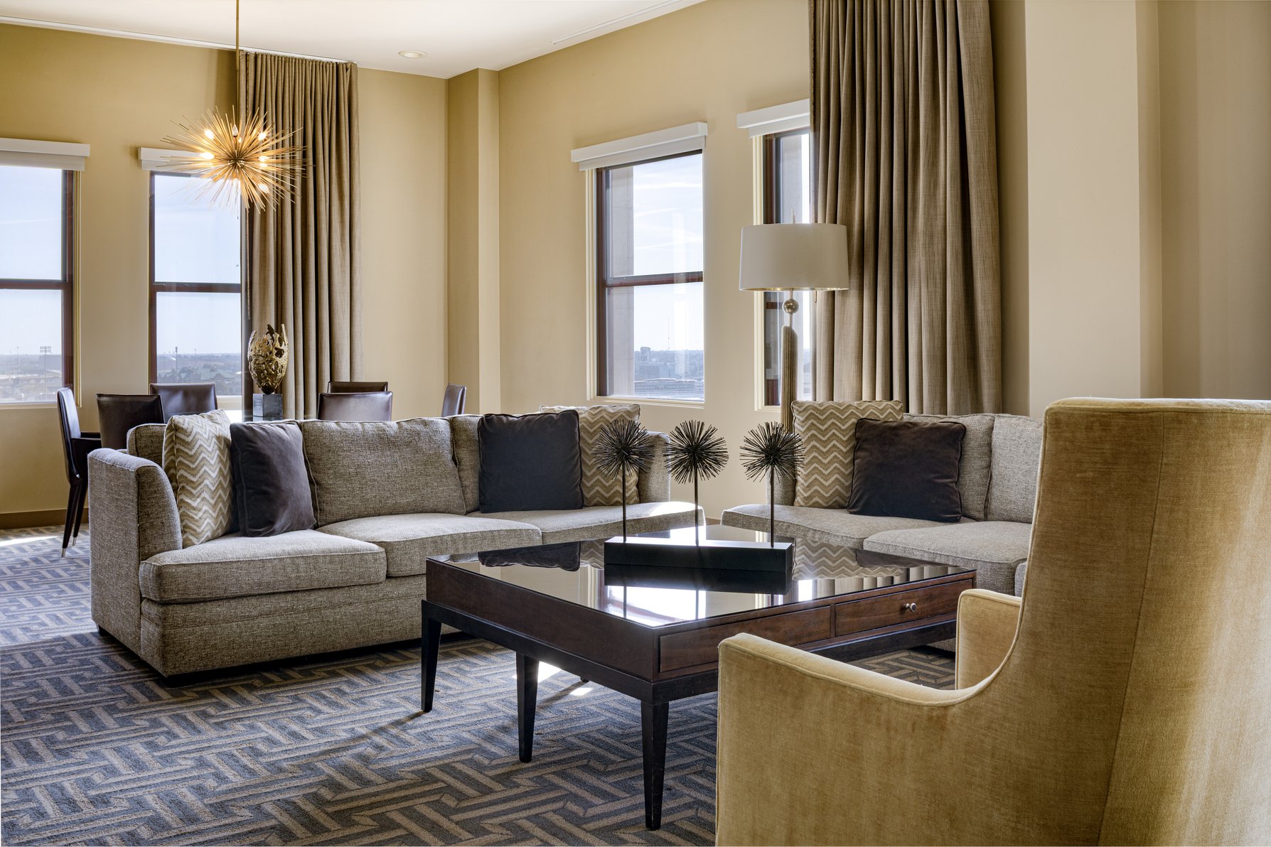Colcord Hotel Oklahoma City, Curio Collection by Hilton Room Type - PRESIDENTIAL KING SUITE