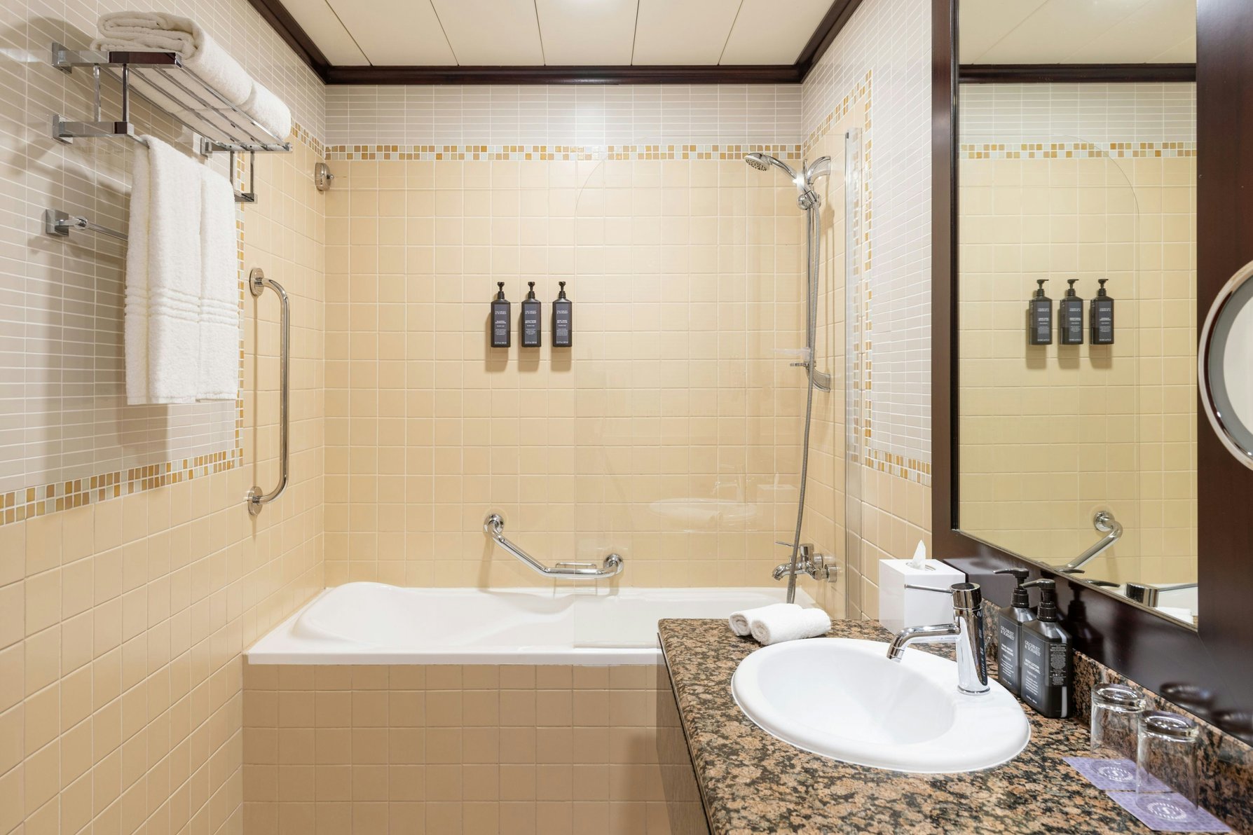 Sheraton The Walk Dubai Room Type - 3 Bedroom Suite, Bedroom 1: 1 King, Bedroom 2: 1 King, Bedroom 3: 2 Twin, Marina view, Balcony Sheraton The Walk Dubai Room Type - 3 Bedroom Suite, Bedroom 1: 1 King, Bedroom 2: 1 King, Bedroom 3: 2 Twin, Marina view, Balcony