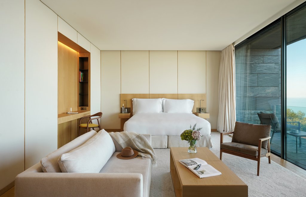 Guest photo