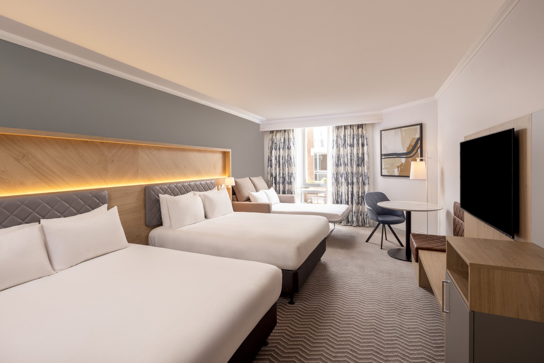 Hilton Northampton Hotel Room Type - FAMILY ROOM WITH SOFA BED