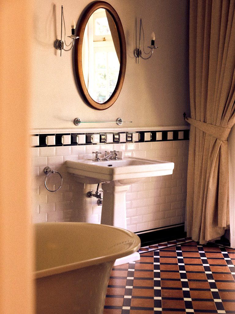 Guest photo