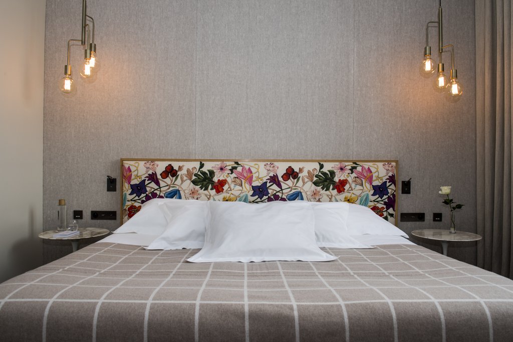 Guest photo