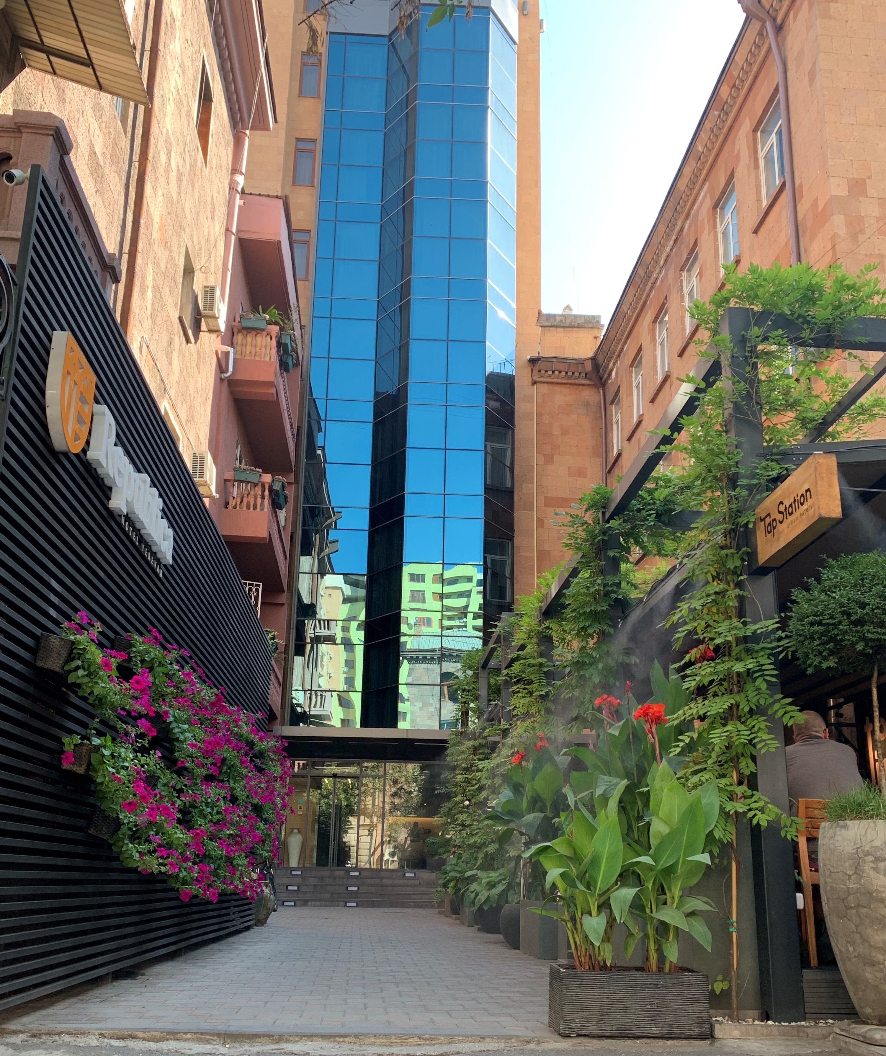 Republica Hotel Yerevan