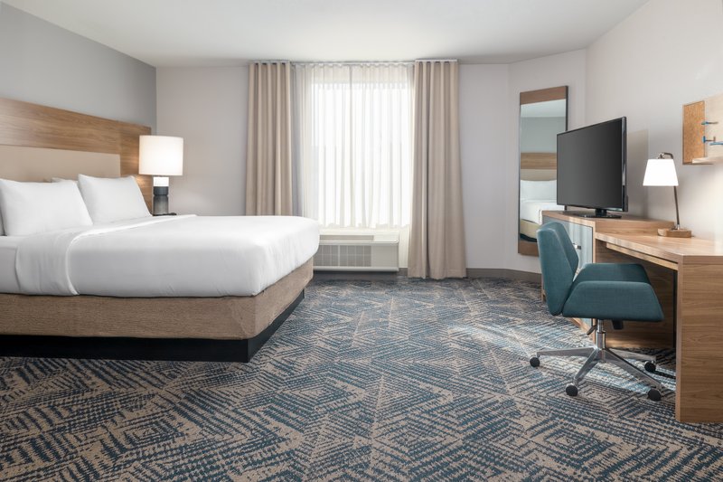 Candlewood Suites Las Vegas – E Tropicana