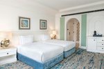 Club Partial Sea View, Club lounge access, Guest room, 2 Twin, High floor