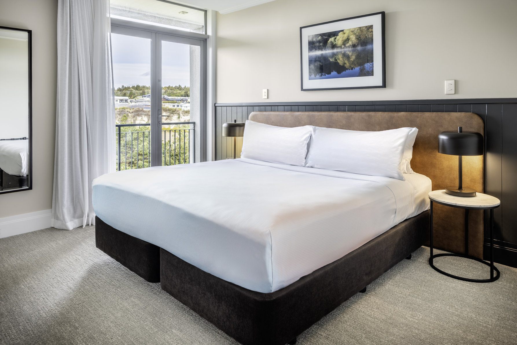 Hilton Lake Taupo Room Type - ONE BEDROOM KING APARTMENT
