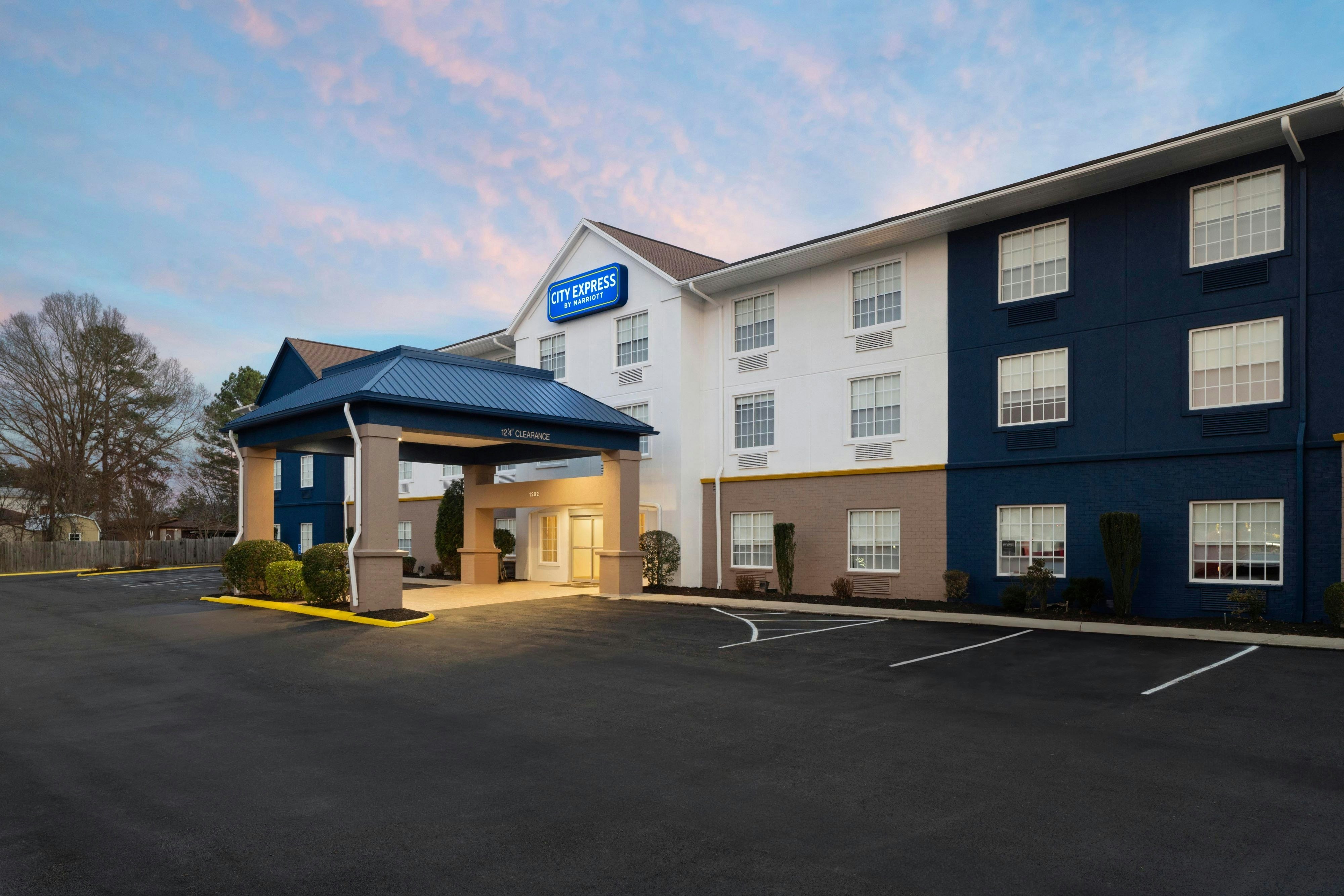 City Express by Marriott Danville