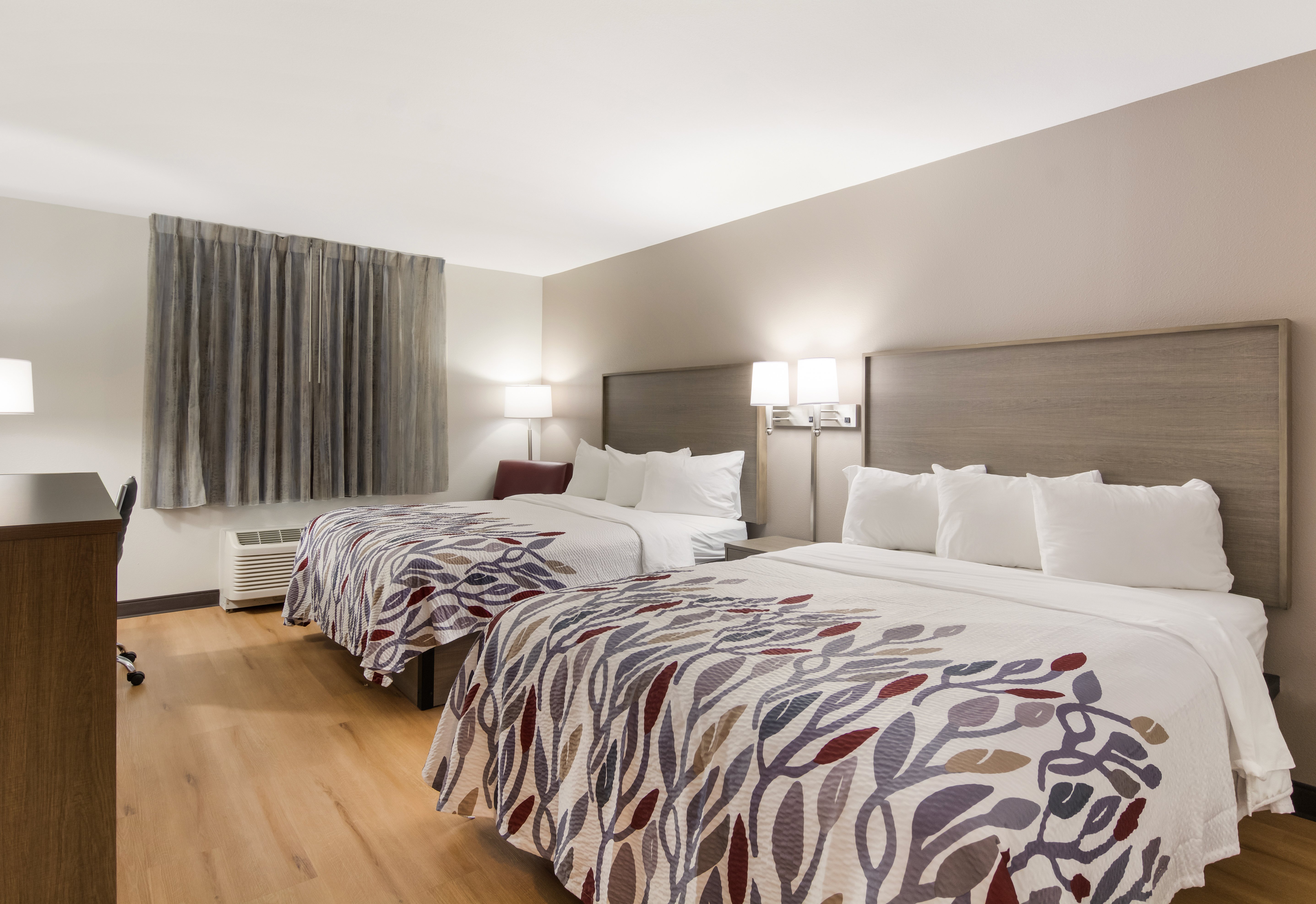 Red Roof Inn San Antonio – South Park