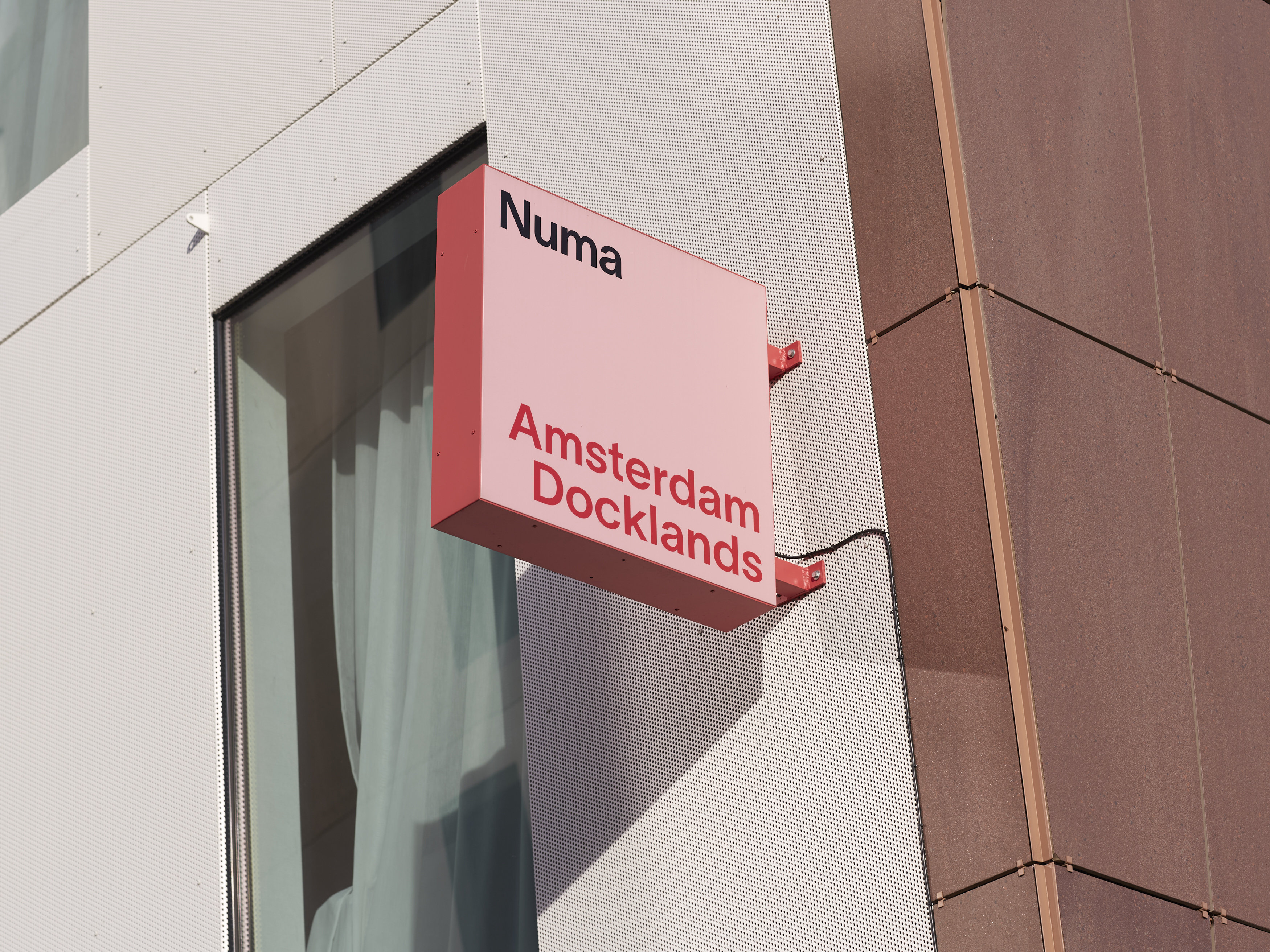 YAYS Amsterdam Docklands