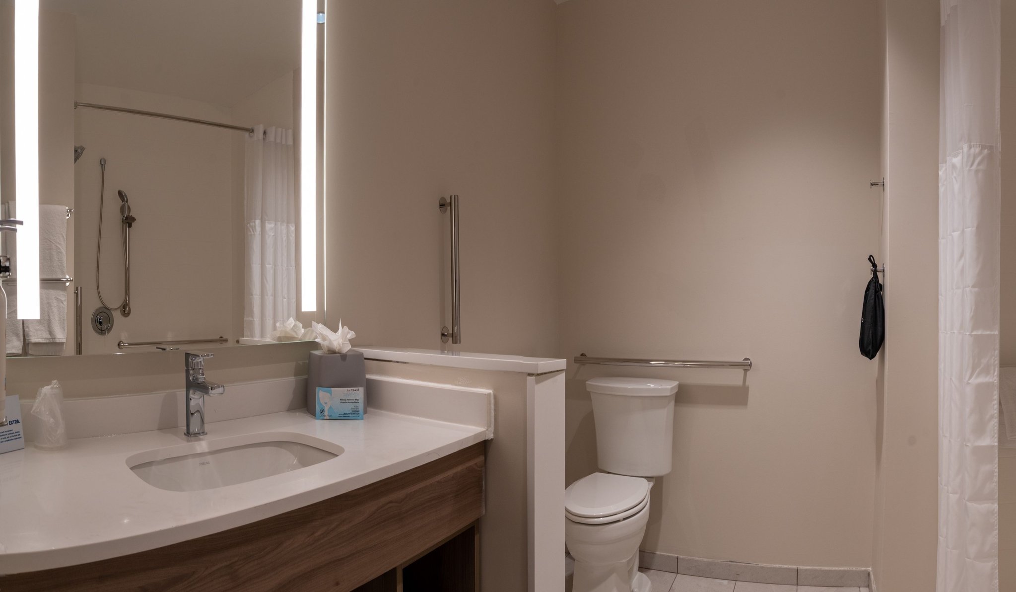 Holiday Inn Express & Suites MURFREESBORO WEST Room Type - 2 Queen Standard
