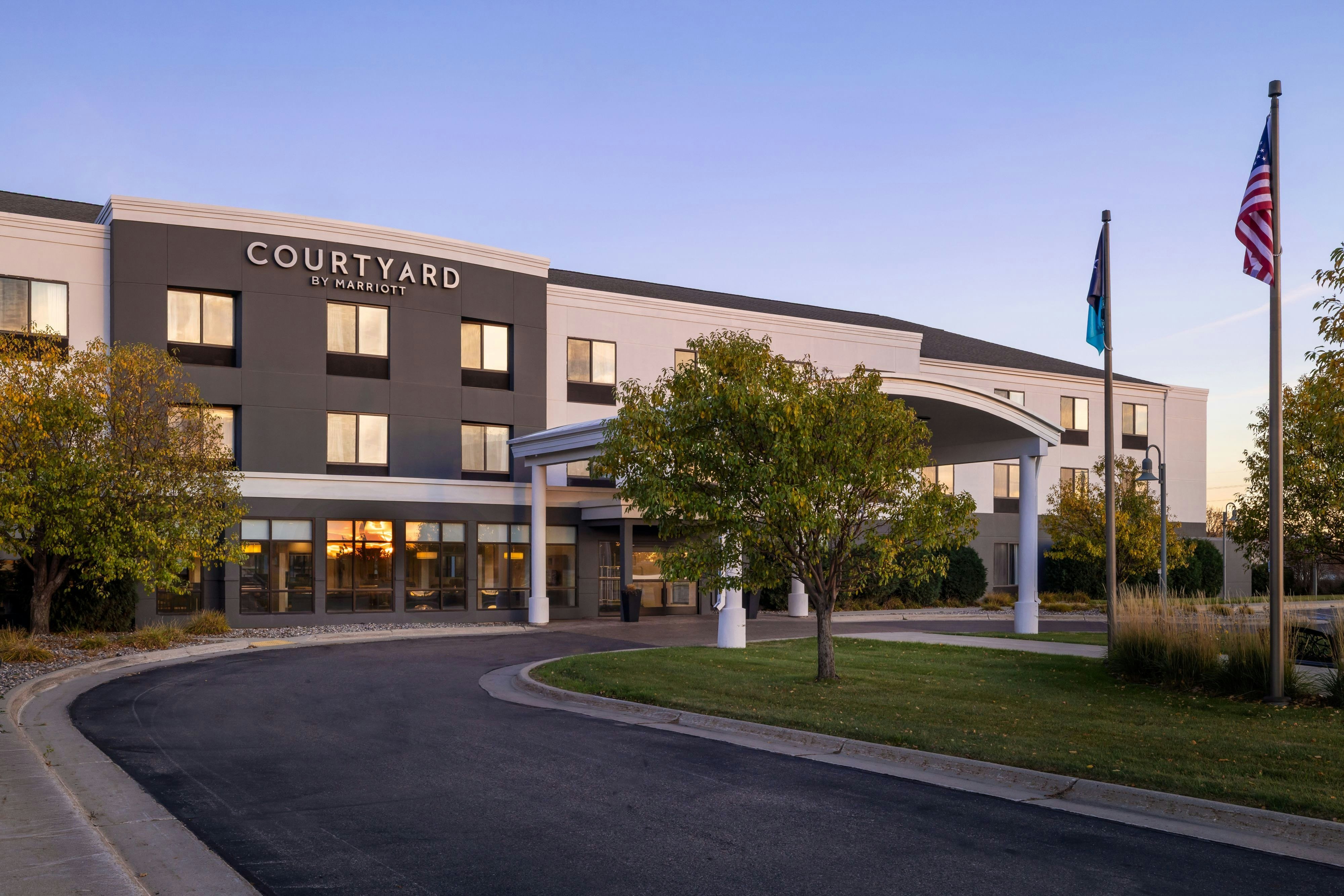 Courtyard by Marriott Fargo-Moorhead