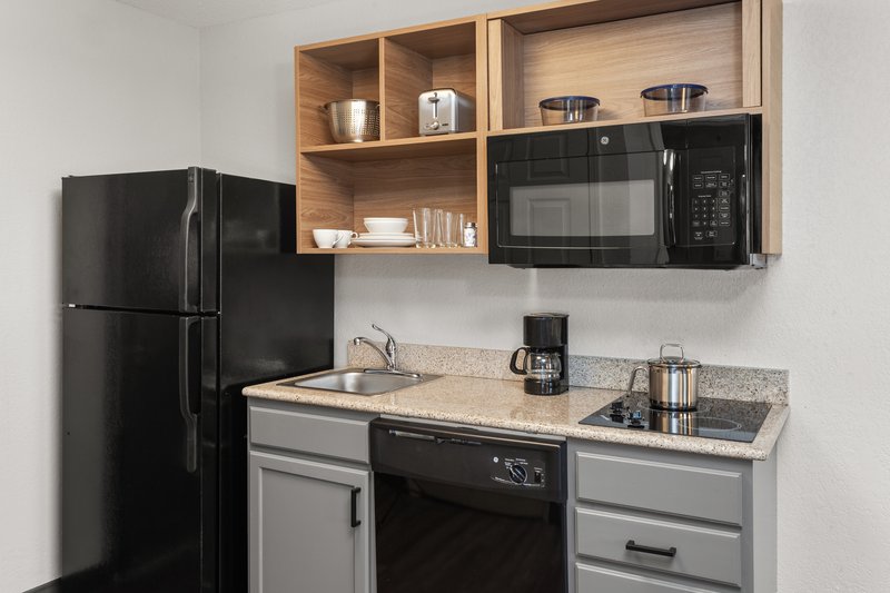 CANDLEWOOD SUITES ELGIN