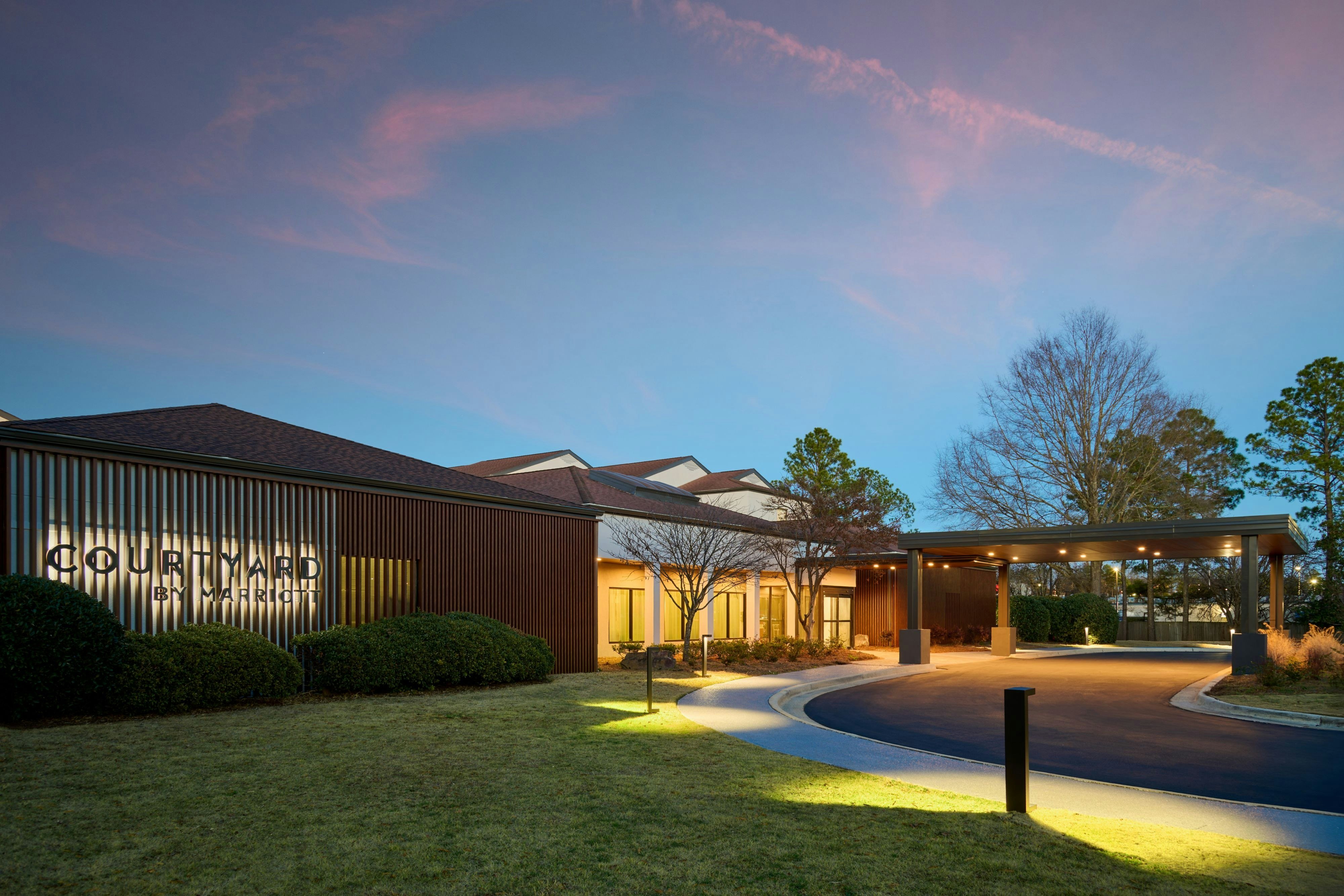 Courtyard Huntsville University Drive