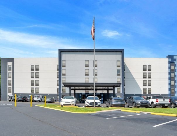 Alexis Inn & Suites Hotel