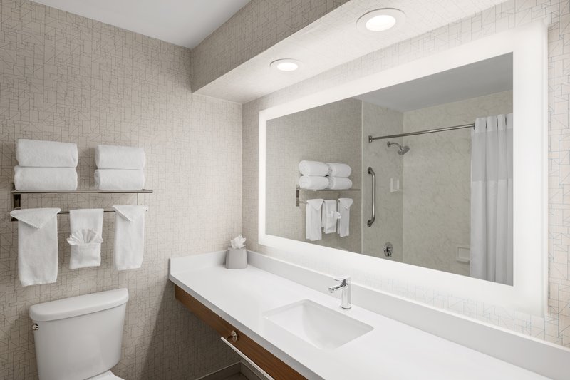 Holiday Inn Express San Diego – Sea World Area