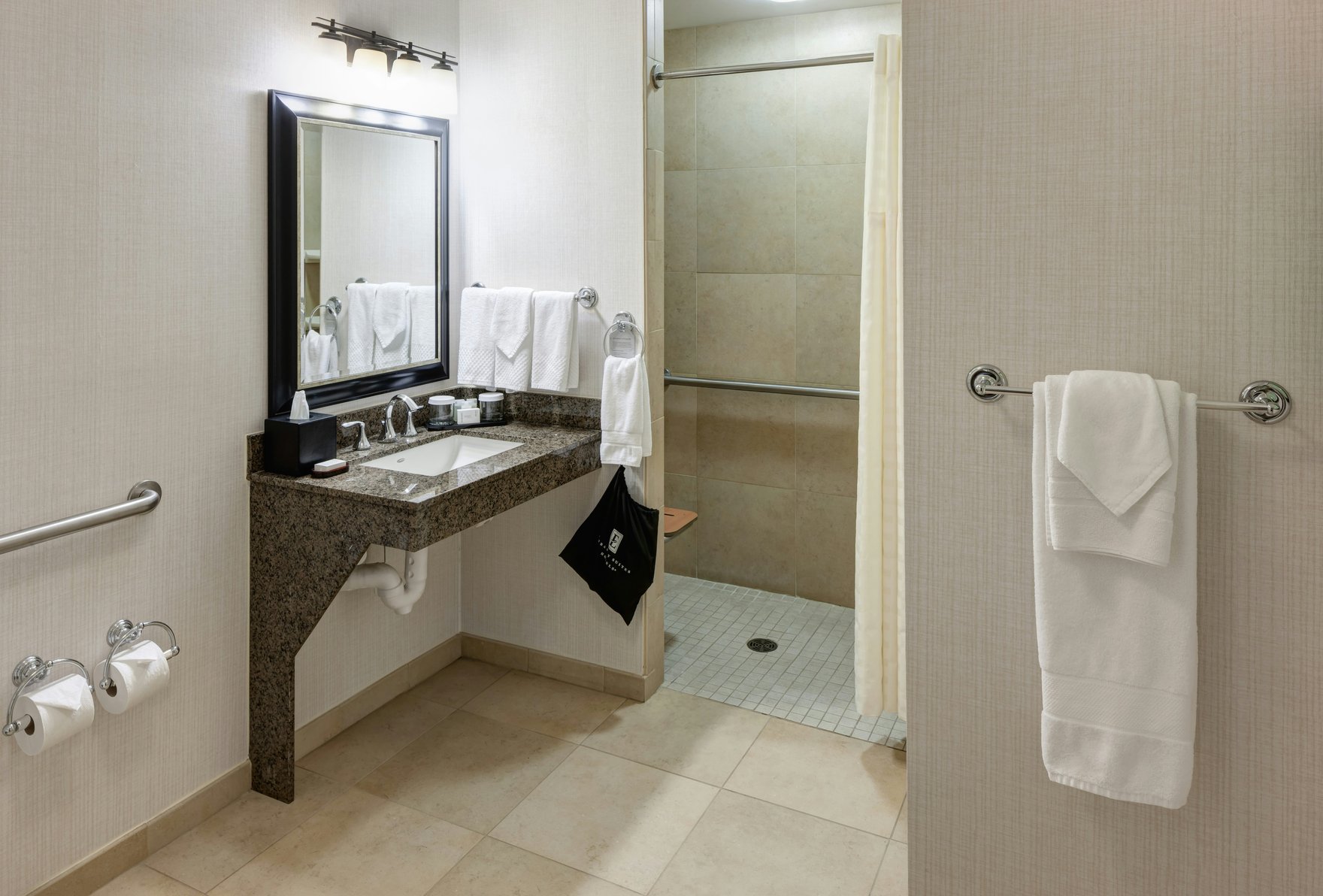 Embassy Suites Anchorage Room Type - 1KG 1KG STE ACC RI SHWR