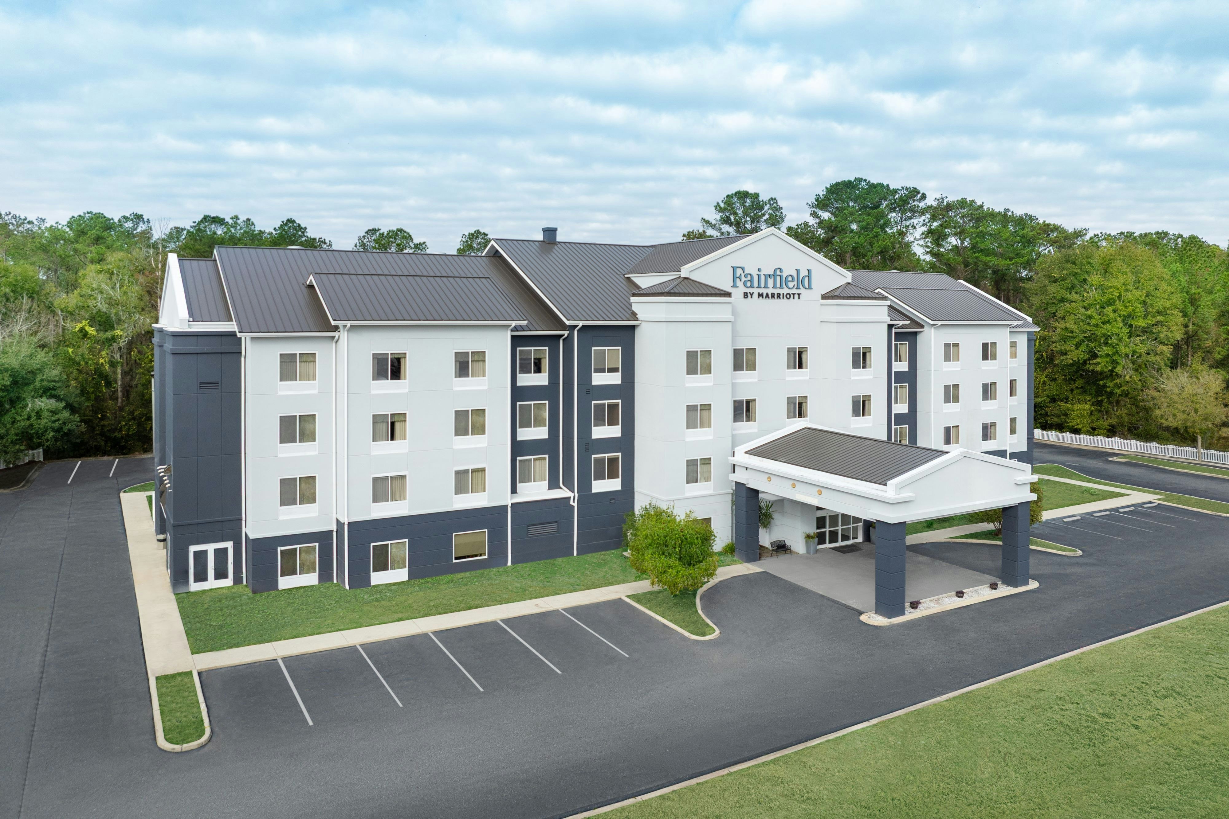 Fairfield Inn & Suites Lake City