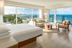 Tradewinds, Adults Only, Club lounge access, Junior Suite, 1 King, Sofa bed, Ocean view